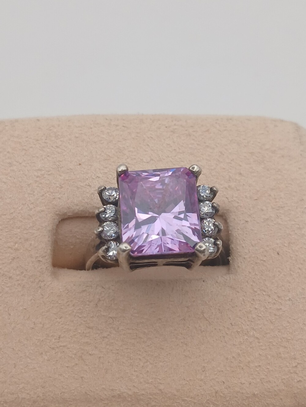 Chinky Sterling Marked 925 Purple & Clear  Stone Ring Size 6